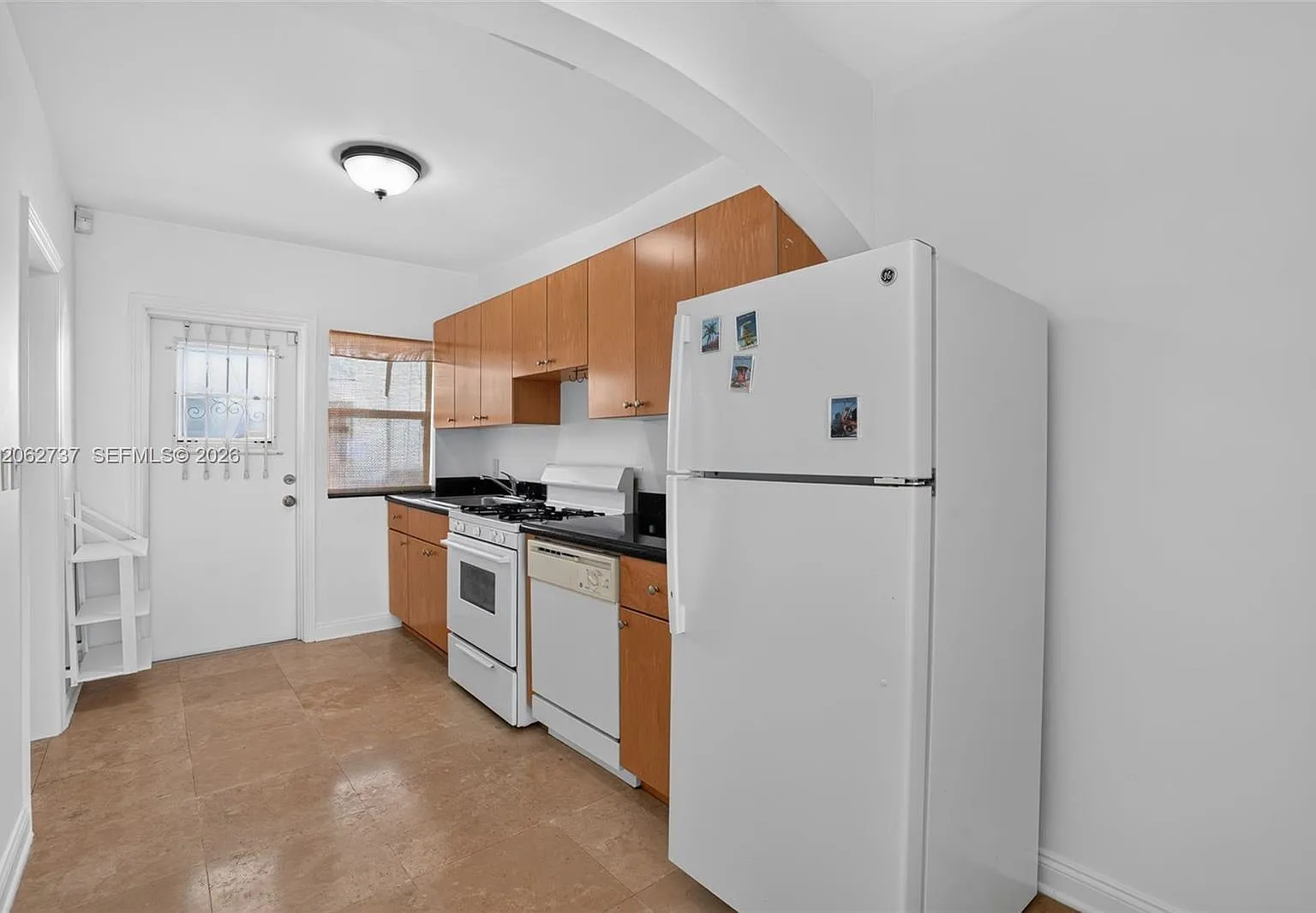 Vila Mara Condo — Photo 3