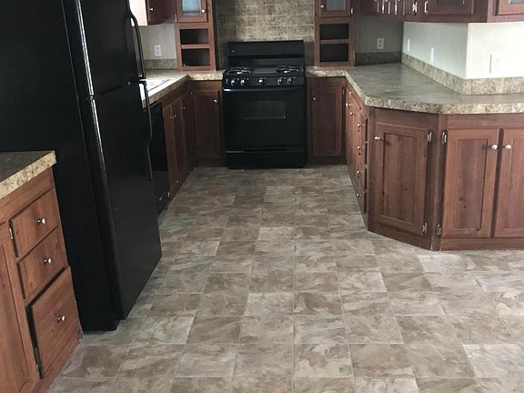 4th image of 1700 Swanson Dr Lot 209