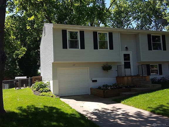 2nd image of 127 Lightner Ln