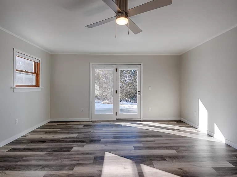 711 Terrace Dr — Photo 17