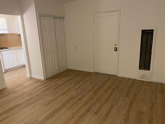 2nd image of 6725 Yucca St APT 1