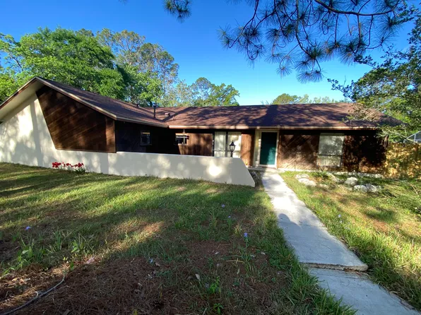 6522 NW 32nd St, Gainesville, FL 32653