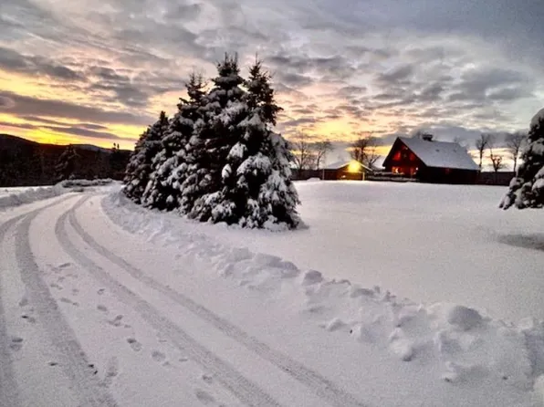 32 King's Highway, Colebrook, NH 03576