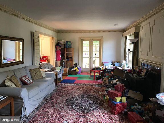 3rd image of 5100 Marlyn Dr
