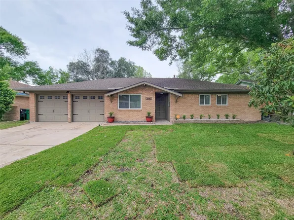 5846 Ettrick Dr, Houston, TX 77035