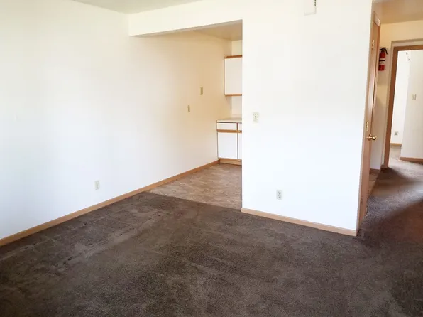 hp310, 310 10th St N APT 5, La Crosse, WI 54601