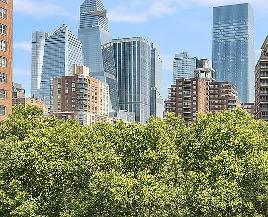 2nd image of 344 W 23rd St APT 6A