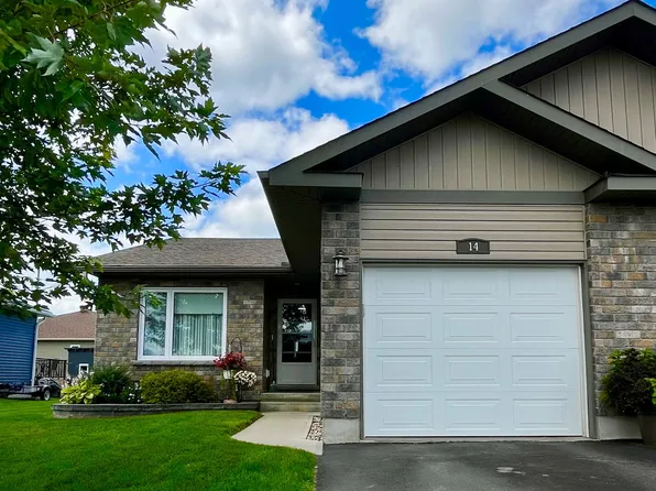 14 Otteridge Ave, Renfrew, ON K7V 0A1