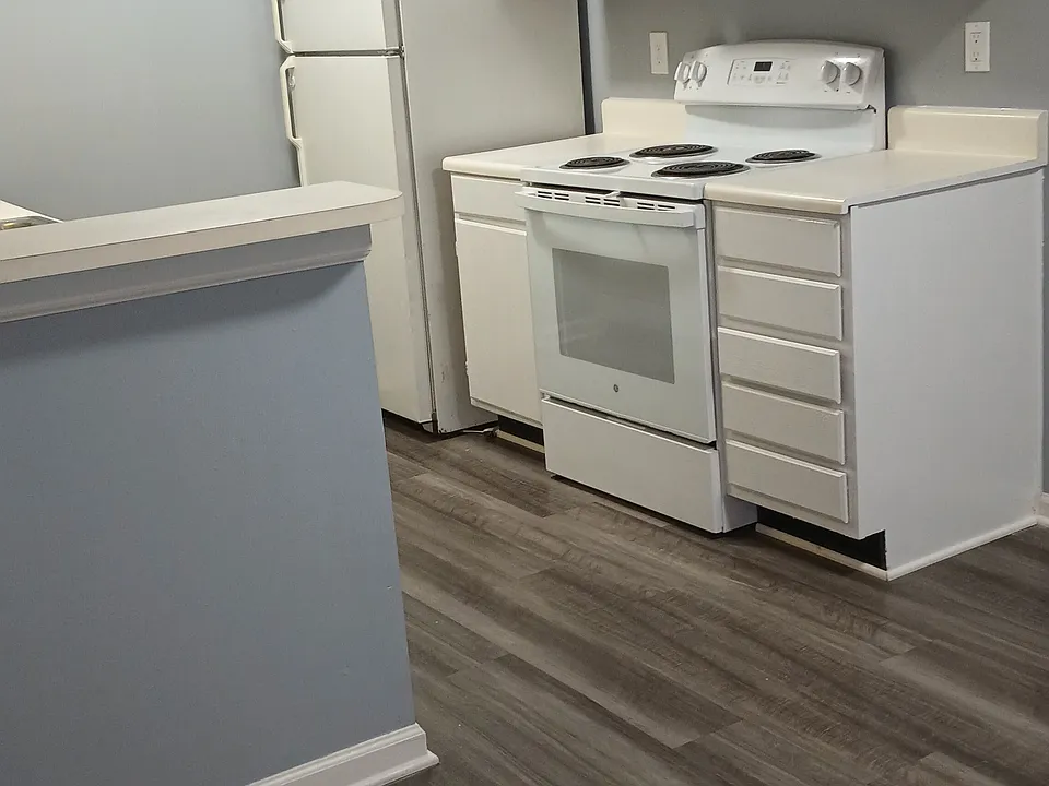 508 Monarch Pl #508