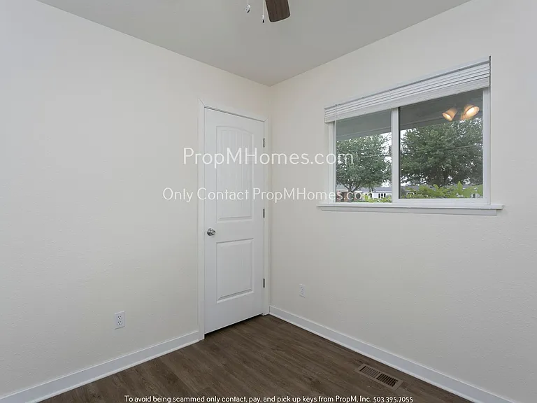 13400 SW Walker Rd — Photo 15