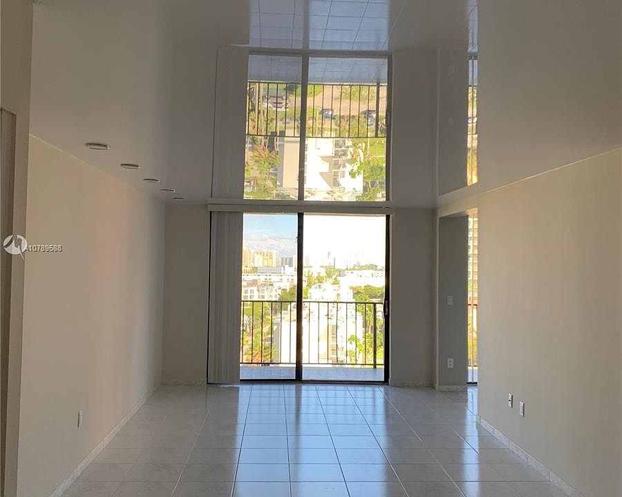 1st image of 210 174th St APT 1112