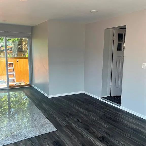 1285 Parent Ave — Photo 5