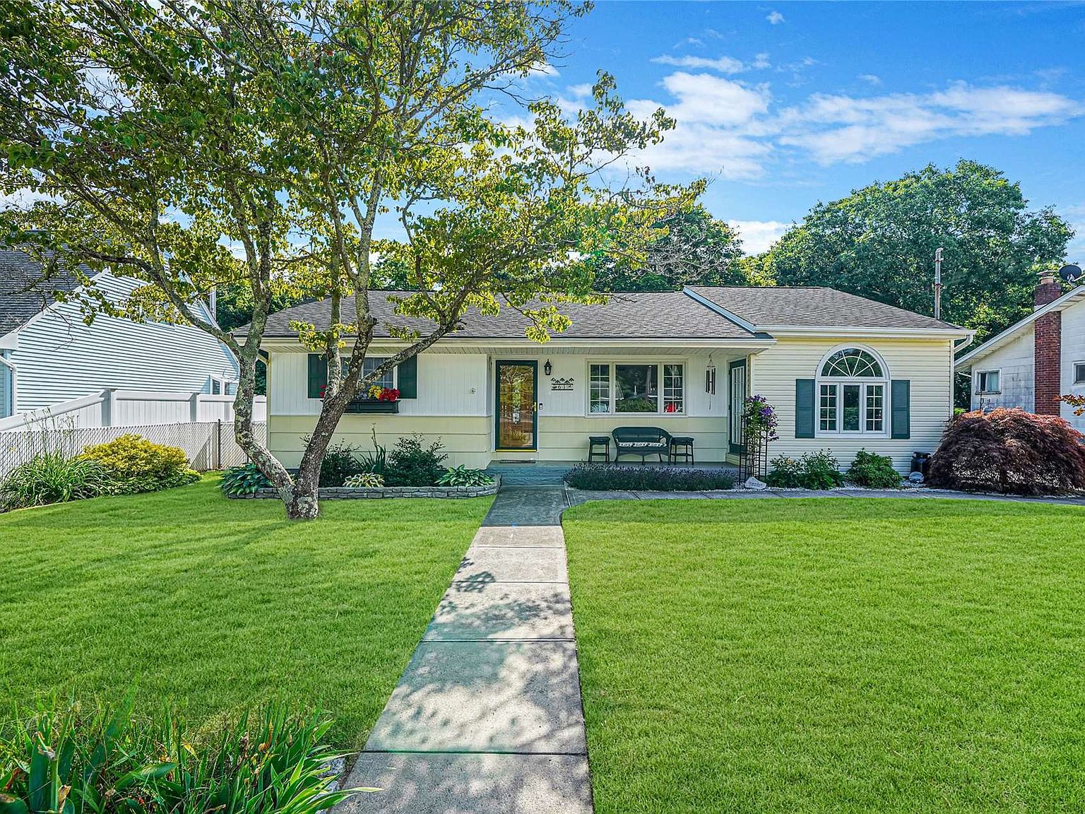 61 Lambert Avenue, Mastic, NY 11950 Zillow