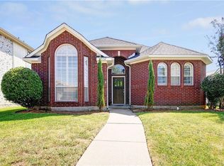 2132 Creek Royal Dr, Mesquite, TX 75181