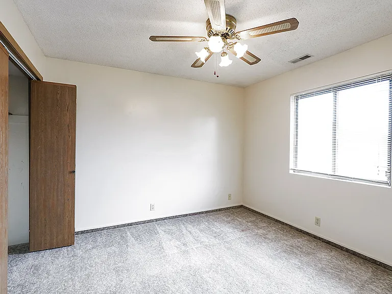 1235 B St #2 — Photo 20