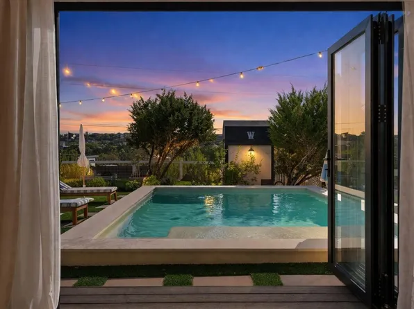 17600 Lake Shore Dr, Dripping Springs, TX 78620