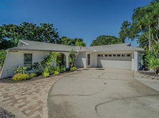 565 Sandy Hook Rd, Palm Harbor, FL 34683
