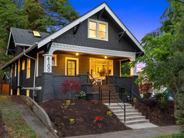 4100 Densmore Avenue N, Seattle, WA 98103