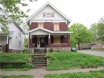 1st image of 240 N 16th St