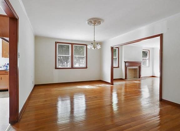 5th image of 7744 Saint Charles Ave