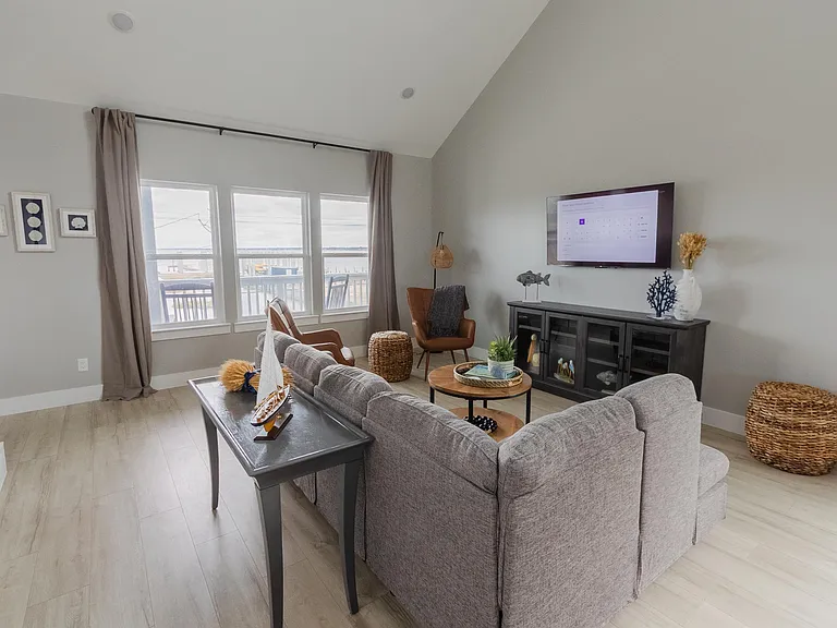 809 Todville Rd — Photo 9