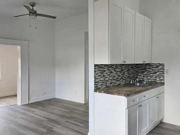 3827 Eve Dr W — Photo 5
