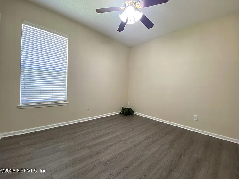 10519 Creston Glen Cir E — Photo 12