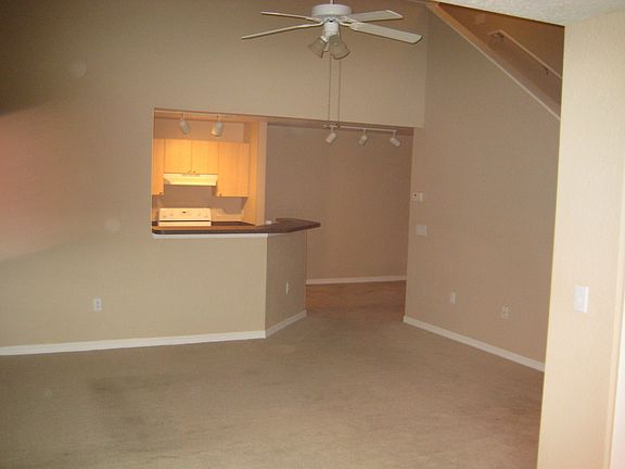 2nd image of 4974 Cambridge Blvd APT 202