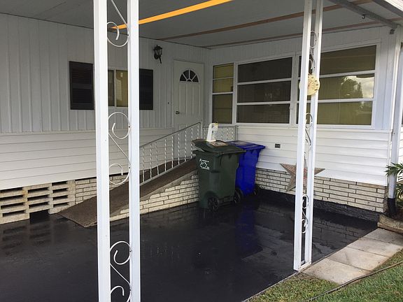4th image of 714 Elizabeth Ln
