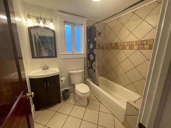 5th image of 3505 Highland Ave