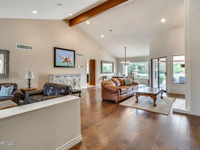 10675 E Cinnabar Ave — Photo 3