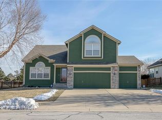 1212 Wiltshire Blvd, Raymore, MO 64083