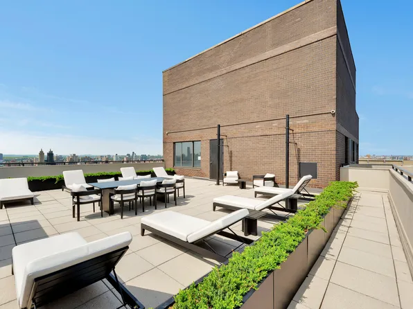 50 East 89th Street 19B image 8 of 9