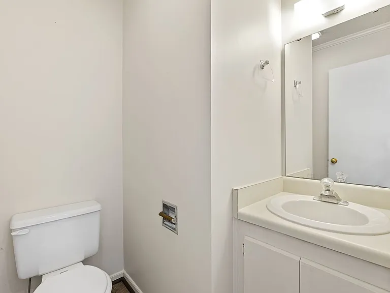 203B Lancaster Ave — Photo 23