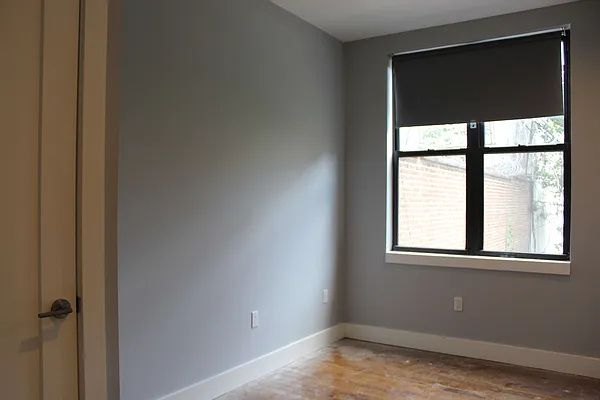 Rented by Premier Metro Realty Corp | media 28