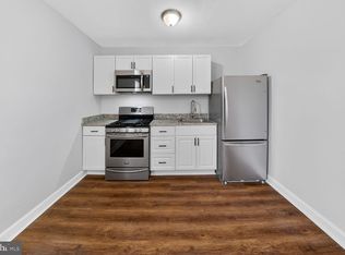 4701 Ravenswood Rd APT 24, Riverdale, MD 20737