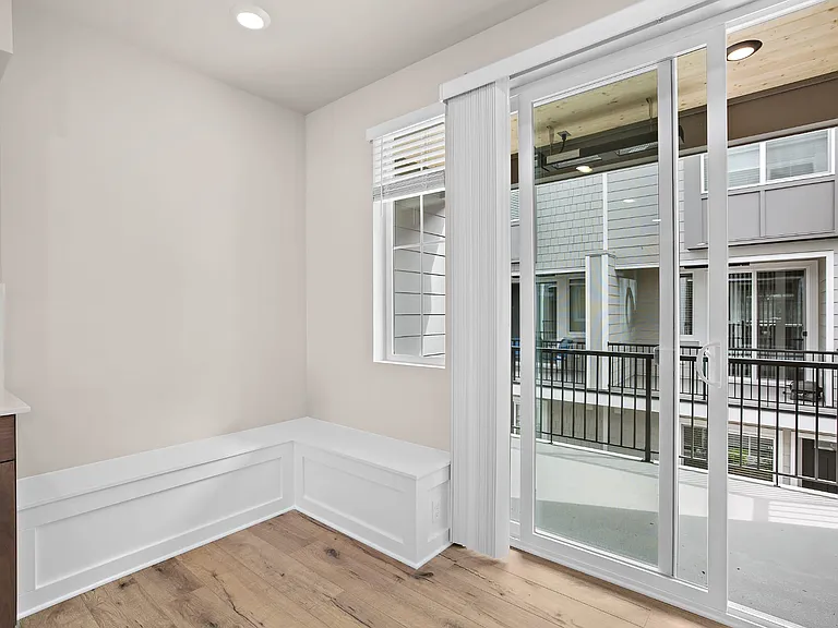 13730 Manor Way #E5 — Photo 13