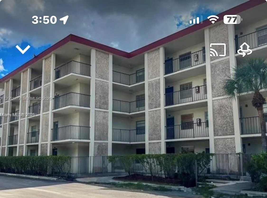 Cypress Chase Condo No 6 — Photo 2