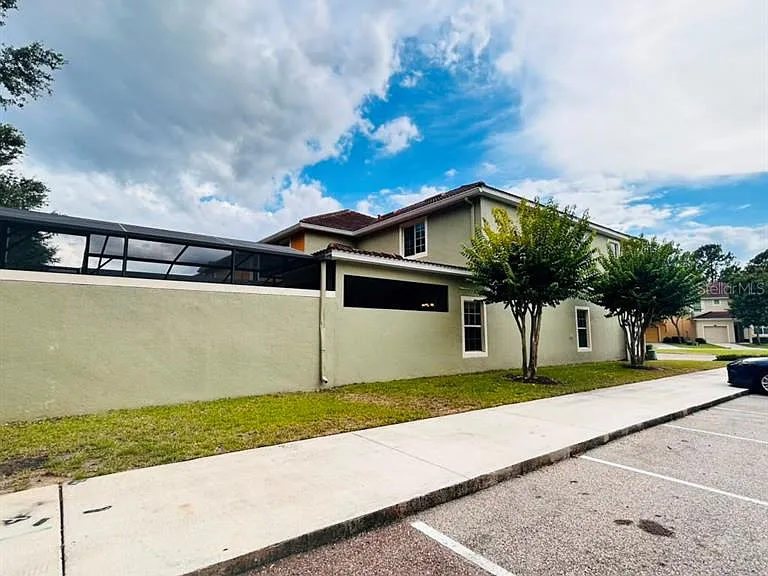 2979 Banana Palm Dr — Photo 3