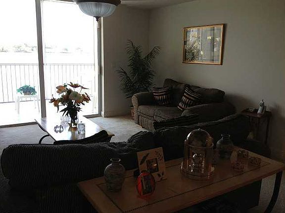 5th image of 10730 NW 66th St APT 207