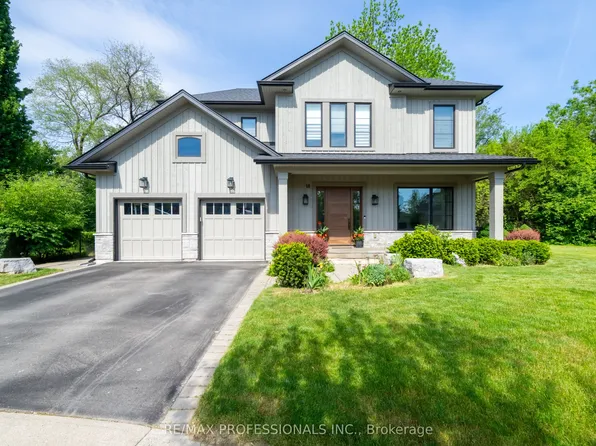 18 Florence Dr, Oakville, ON L6K 1V6