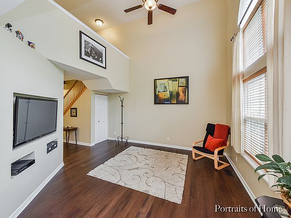 5th image of 226 Abington Ln #226