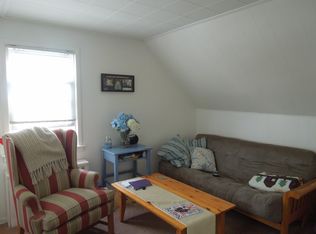 171 Roslyn Rd #2, Mineola, NY 11501