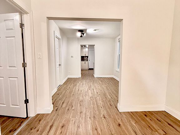 4th image of 1721 N Kimball Ave APT 1F