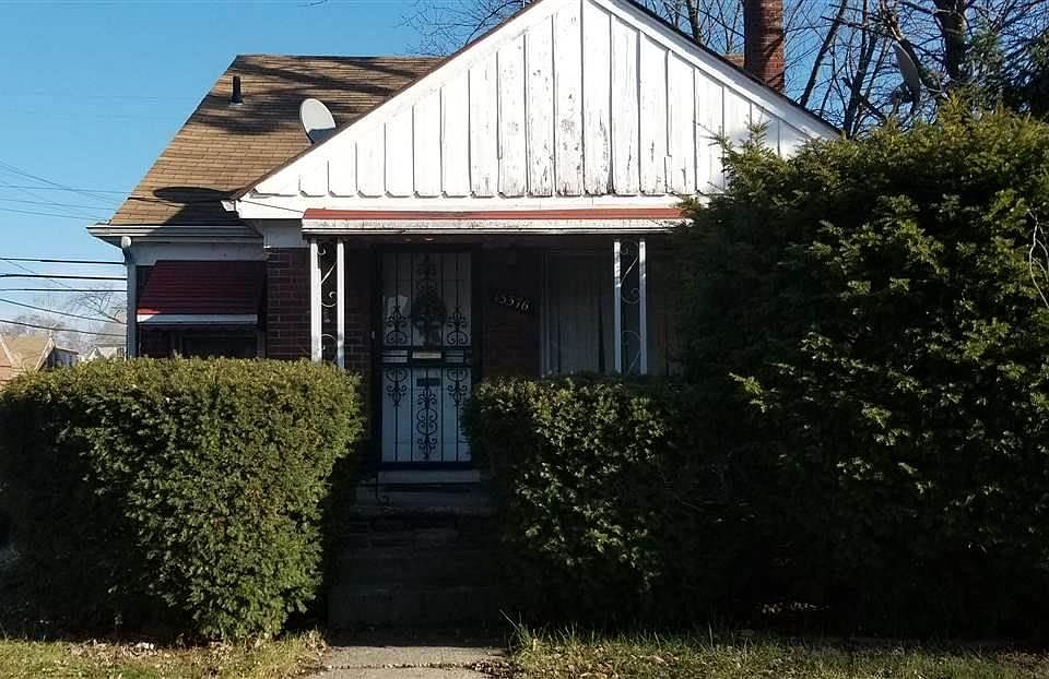 1st image of 15376 Ferguson St
