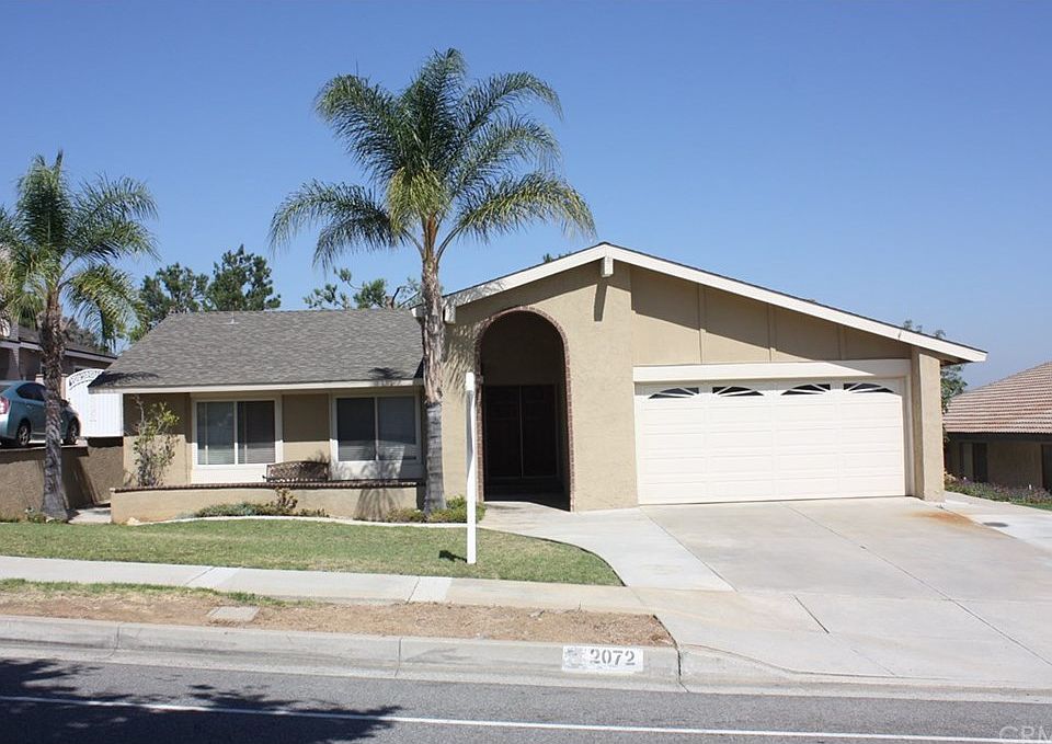 1st image of 2072 W Ontario Ave