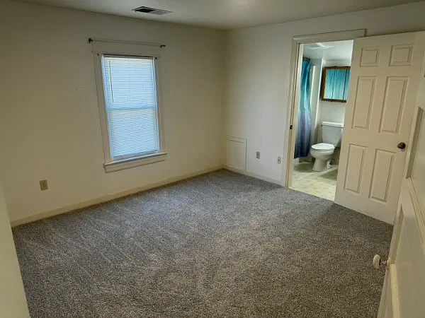 1 bed, 600 sqft, $1,095 — Photo 3
