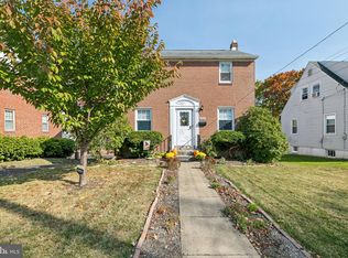 703 Grant Ave, Willow Grove, PA 19090