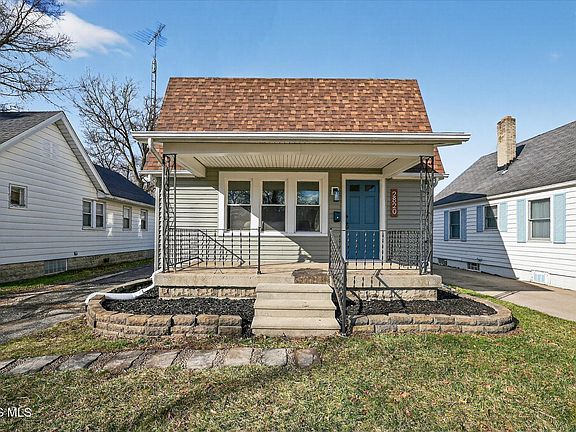 4th image of 2820 Claredale Rd
