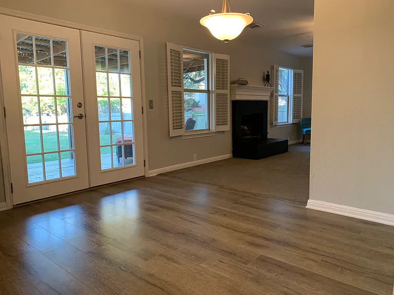 1401 Nandina Dr — Photo 5